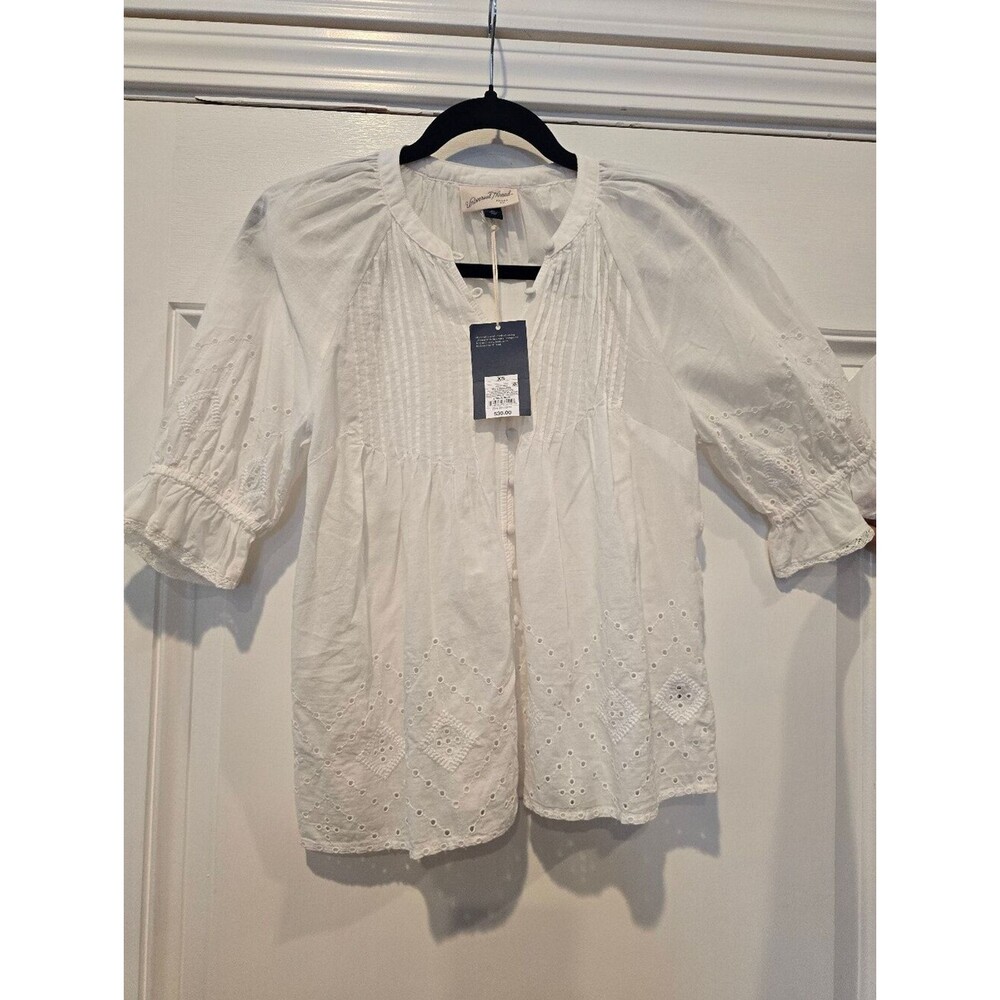 Universal Threads Blouse NWT, Size X-Small, White